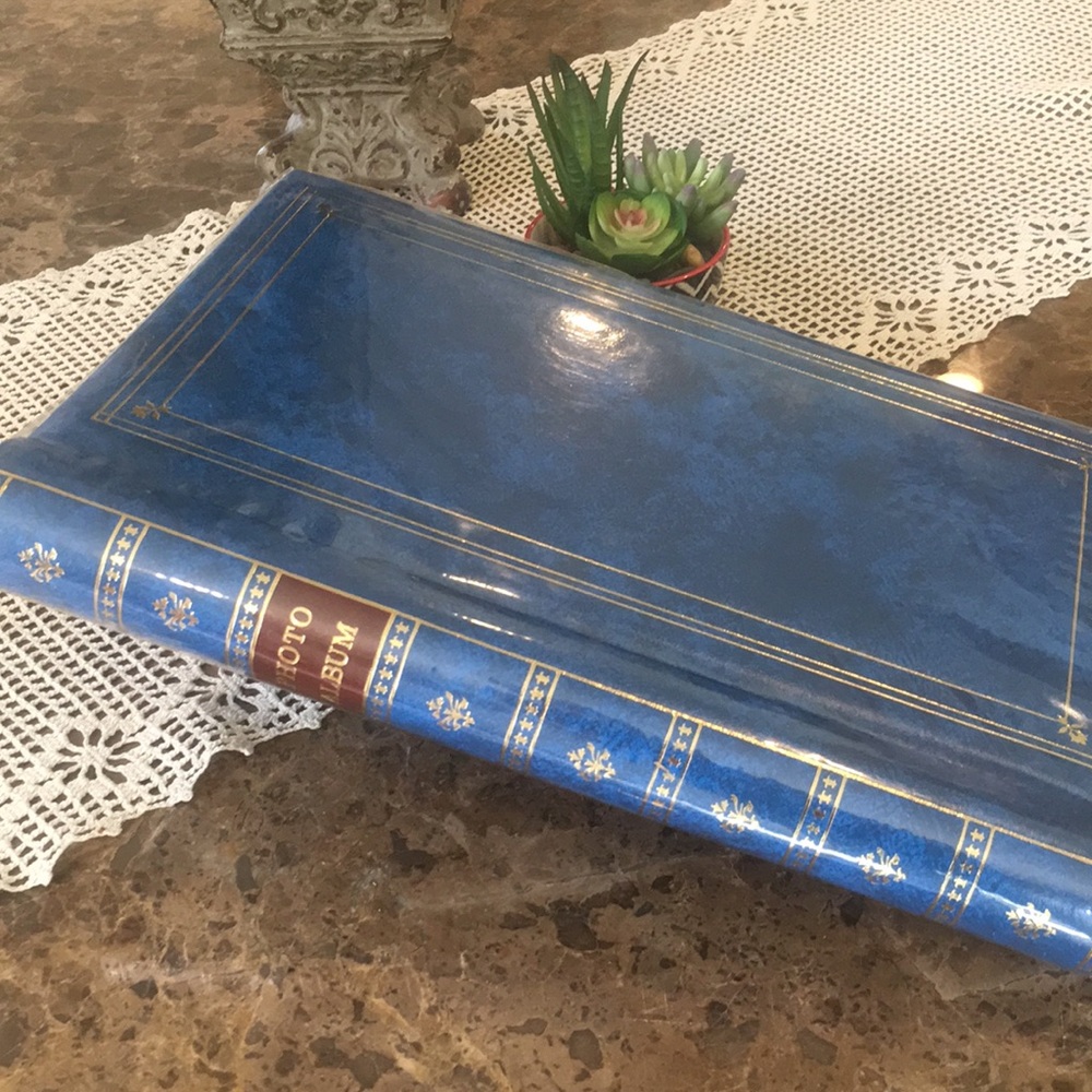 New VTG Pioneer 300-Pocket Blue Gold Marble Leatherette Ornate Photo Album